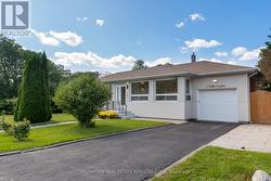 2 FILBERT GATE Toronto, ON M3A 2N4