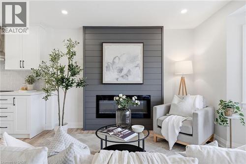 117 West 5Th Street, Hamilton, ON 