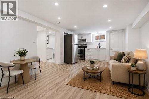 117 West 5Th Street, Hamilton, ON 