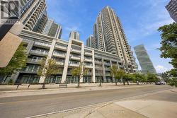 TH6 - 4055 PARKSIDE VILLAGE DRIVE Mississauga, ON L5B 0K8