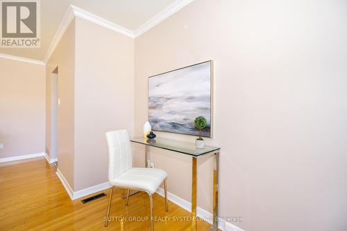 UPPER - 233 HULLMAR DRIVE , Toronto, Ontario M3N 2G2 5