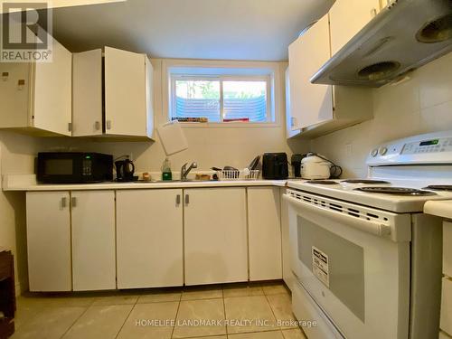 ROOM C - 3371 CIDER MILL PLACE , Mississauga, Ontario L5L 3H6 2