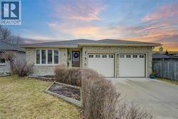 535 APPLEDALE Crescent Unit# Upper Waterloo, ON N2T 1V8
