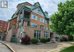204 - 19 LAKE AVENUE S  Hamilton, ON L8G 2V1