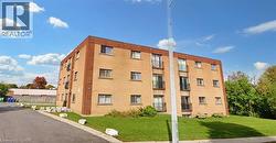 76 BRYBECK Crescent Unit# 303 Kitchener, ON N2M 2C6