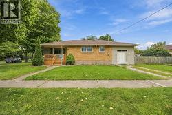 6 MASSEY CRESCENT Sarnia, ON N7S 2P5