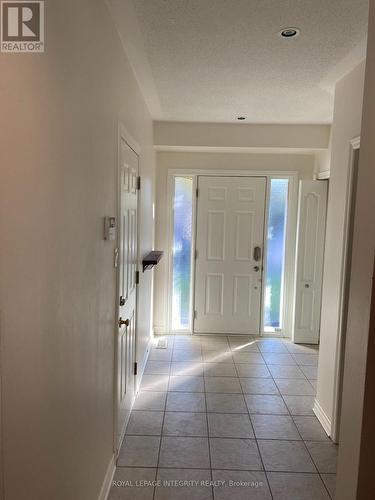 81 FRATTON WAY , Ottawa, Ontario K2G 7C4 2