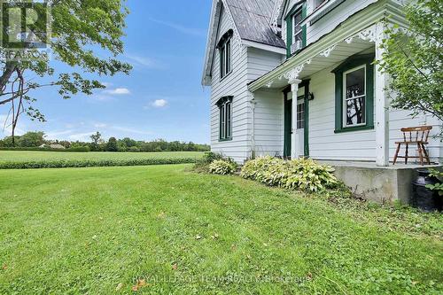 2451 9TH LINE , Ottawa, Ontario K0A 2P0 3