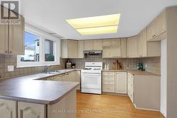 Loads of counter space - 