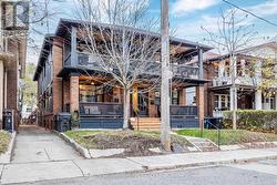 UPPER - 49 WINEVA AVENUE Toronto, ON M4E 2T1