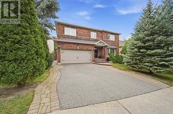 103 ALLENVALE DRIVE Aurora, ON L4G 6P8