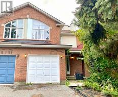 181 THORNBURY CRESCENT Ottawa, ON K2G 6C2