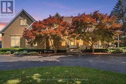11 PALOMINO DRIVE Hamilton, ON L0R 1H3
