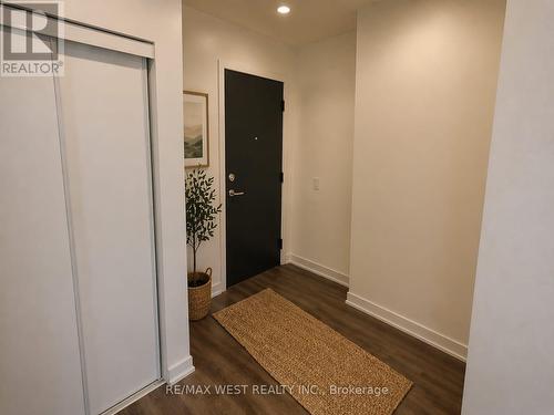 614 - 1808 ST CLAIR AVENUE W , Toronto, Ontario M6N 0C1 2