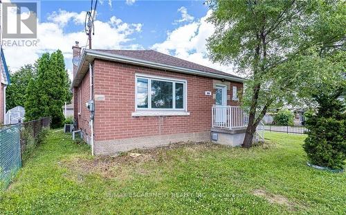 2 - 609 Mohawk Road E, Hamilton, ON 