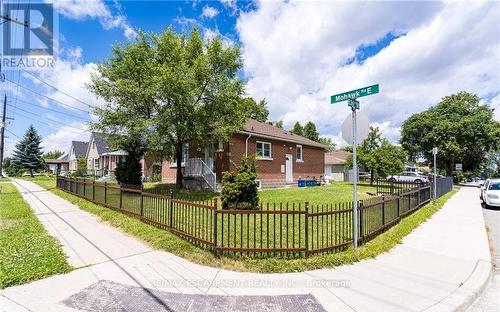 2 - 609 Mohawk Road E, Hamilton, ON 