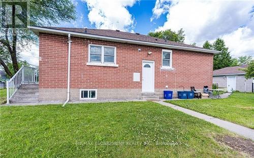 2 - 609 Mohawk Road E, Hamilton, ON 