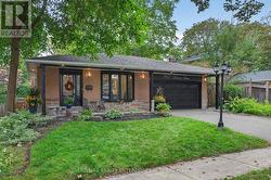 1957 DELANEY DRIVE Mississauga, ON L5J 3L3
