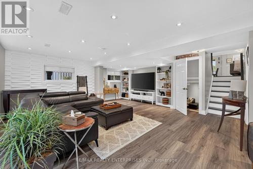 1957 Delaney Drive, Mississauga, ON 