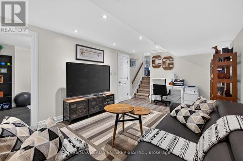 1957 Delaney Drive, Mississauga, ON 