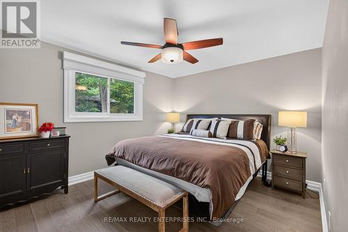 1957 Delaney Drive, Mississauga, ON 