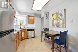 Eat in Kitchen - 
