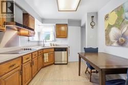 Eat in Kitchen - 
