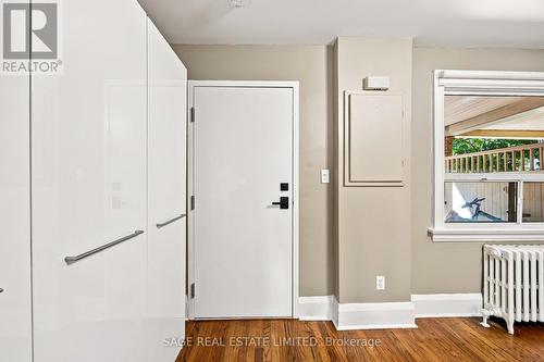MAIN FLOOR - 251 HIGH PARK AVENUE , Toronto, Ontario M6P 2S5 5