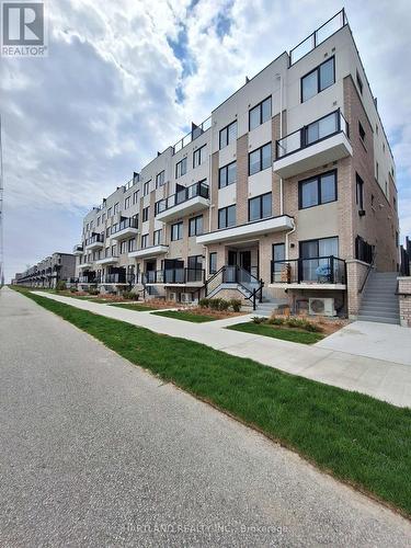 304 - 1695 DERSAN STREET  Pickering, ON L1X 0S9