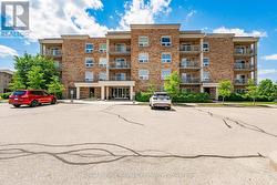 101 - 901 PAISLEY DRIVE Guelph (Willow West/Sugarbush/West Acres), ON N1K 0A7