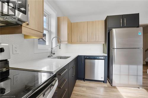 329 ROSEDALE Avenue Unit# 1 , Hamilton, Ontario L8K 4N9 4
