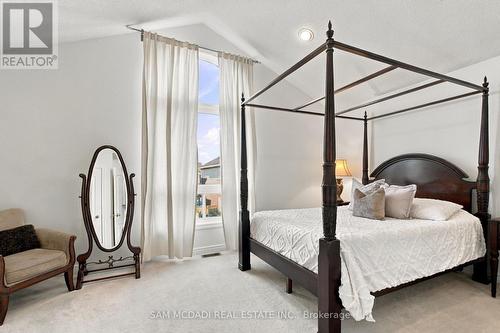 7331 Cork Tree Row, Mississauga, ON 