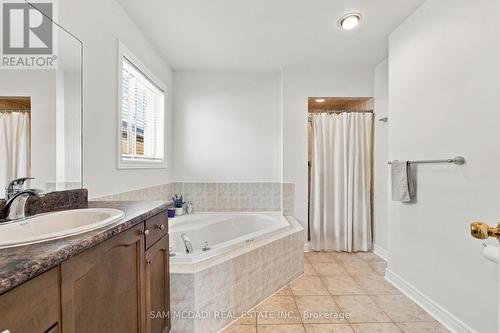 7331 Cork Tree Row, Mississauga, ON 