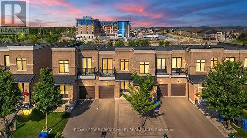 336 ELYSE COURT  Aurora, ON L4G 2C9