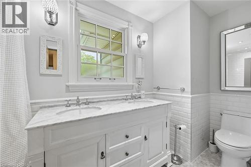 247 Linwood Crescent, Burlington, ON 