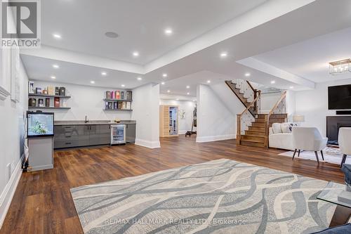277 Belvenia Road, Burlington, ON 