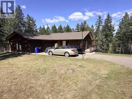 754 ROBERTS DRIVE  Williams Lake, BC V2G 5K1