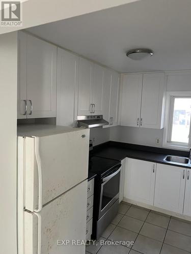 22 - 151 BONAVENTURE DRIVE , London East (East I), Ontario N5V 4M1 2