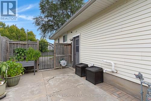 63 Cedarhill Crescent, Kitchener, ON 