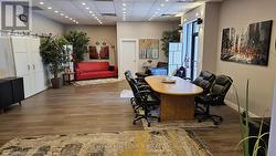 18 - 5484 TOMKEN ROAD  Mississauga, ON L4W 2Z6