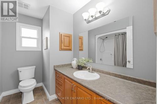 1249 Thorpe Road, Burlington, ON 