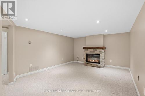 1249 Thorpe Road, Burlington, ON 