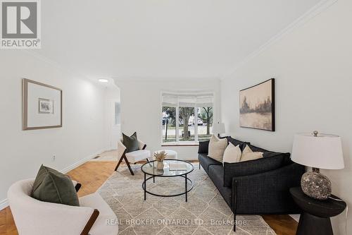 1249 Thorpe Road, Burlington, ON 