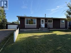 1125 117 Avenue Dawson Creek, BC V1G 3G8