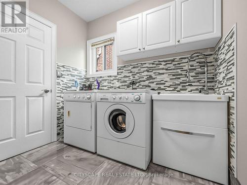 5610 Cortina Crescent, Mississauga, ON 