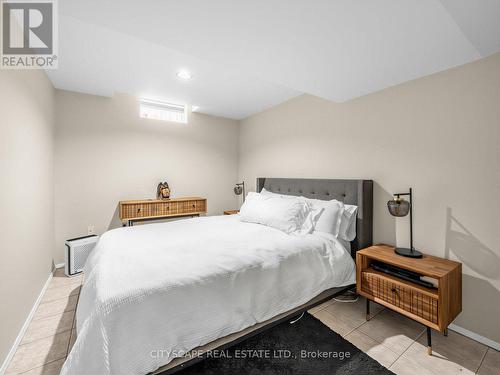 5610 Cortina Crescent, Mississauga, ON 
