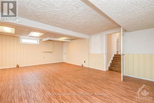 2678 Ulster Crescent, Ottawa, ON 