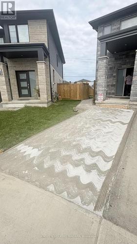 LOWER - 7330 MARVEL DRIVE , Niagara Falls (Brown), Ontario L2H 3V5 2