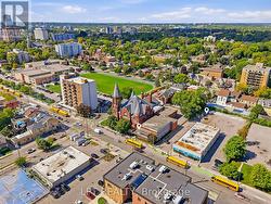 482 DUNDAS STREET  London East, ON N6B 1W6