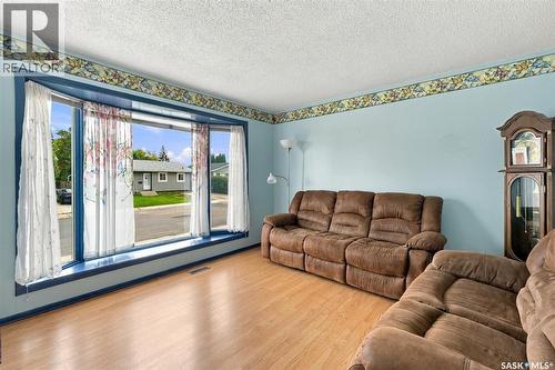 502 Michener Way, Saskatoon, SK 